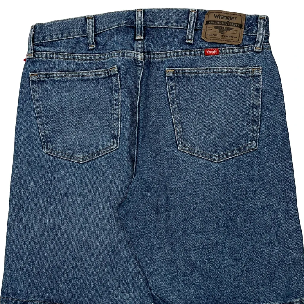 Wrangler Denim Shorts - 34W 11L Blue Denim - Image 7
